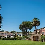 Les Jardins De 호텔 3*