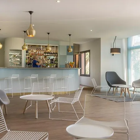 Hotel Les Jardins De 3*