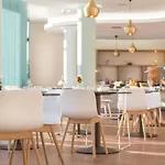 Hotel Les Jardins De