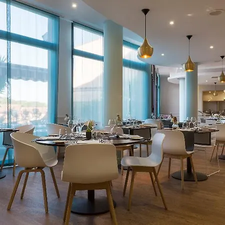 Hotel Les Jardins De 3*