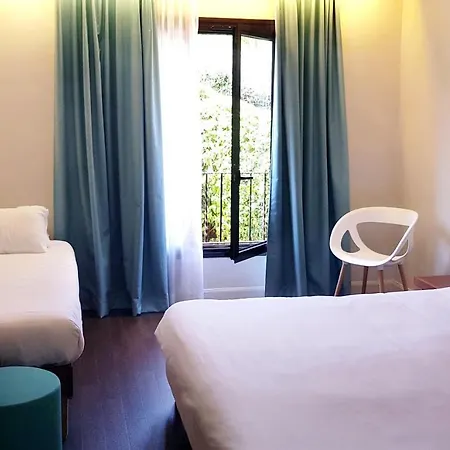 Hotel Les Jardins De 3*