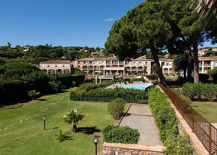 فندق Les Jardins De 3*