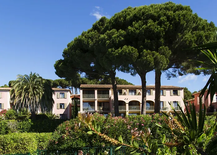 فندق Les Jardins De
