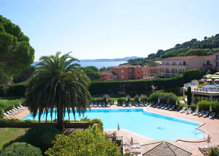 Les Jardins De 3* سانت ماكسيم